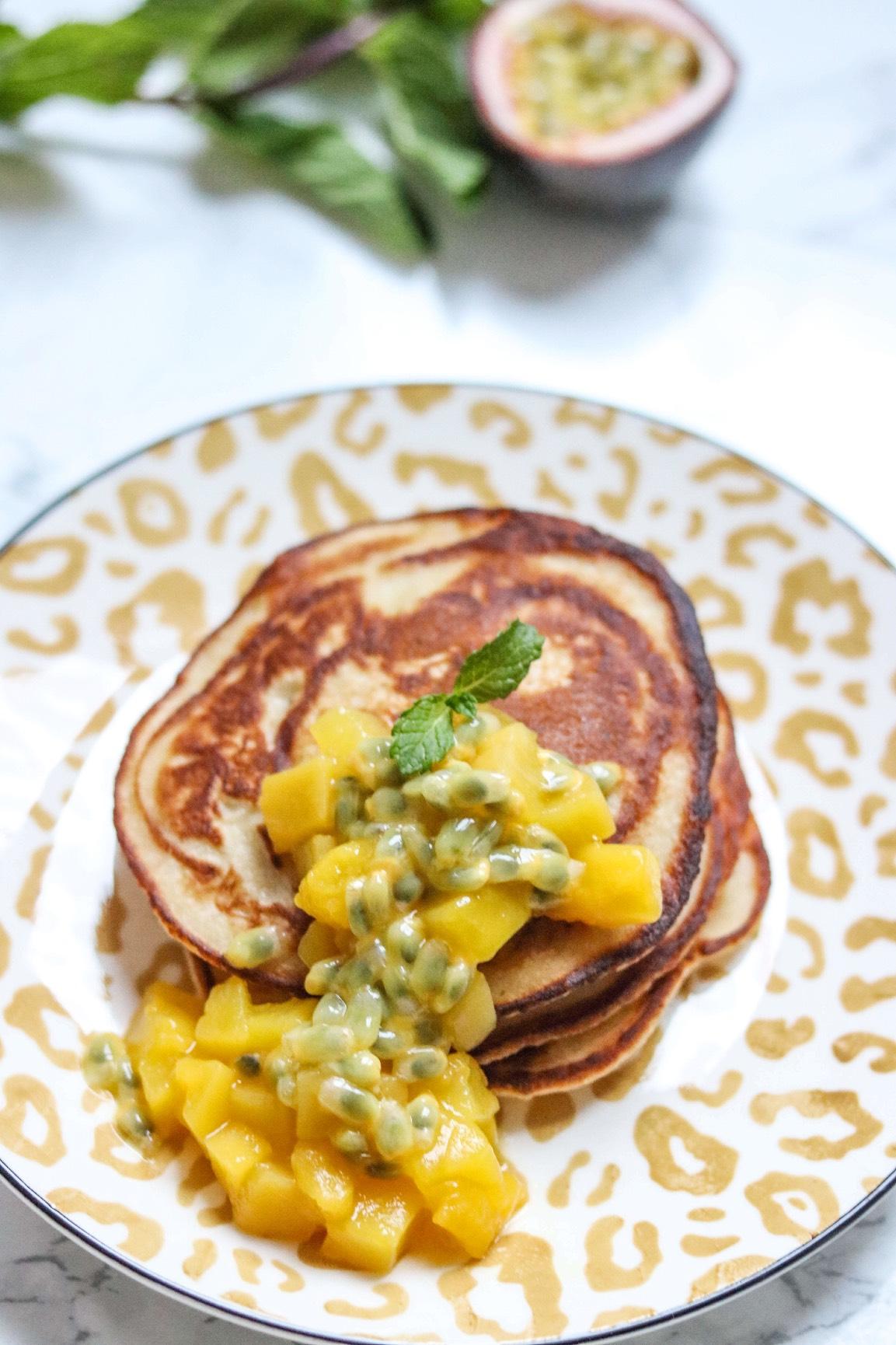 Almond Banana Pancakes